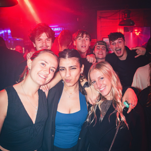 Soirée clubbing au French Flair le week-end